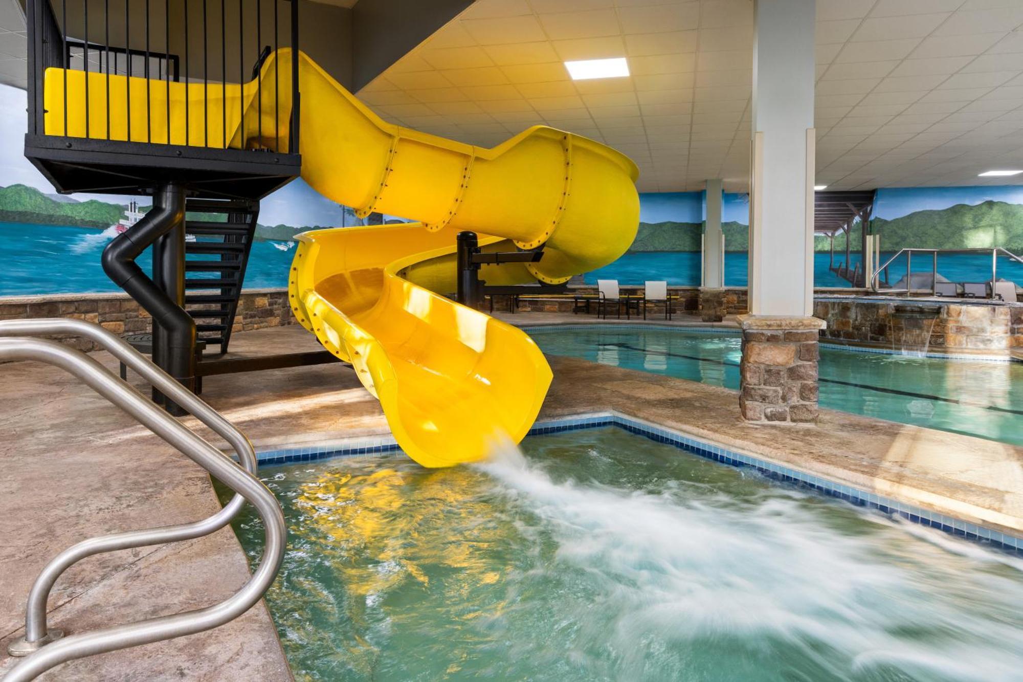 La Quinta Inn & Suites By Wyndham เลคจอร์จ ภายนอก รูปภาพ